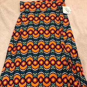 LuLaroe maxi Skirt size Xl new with tags